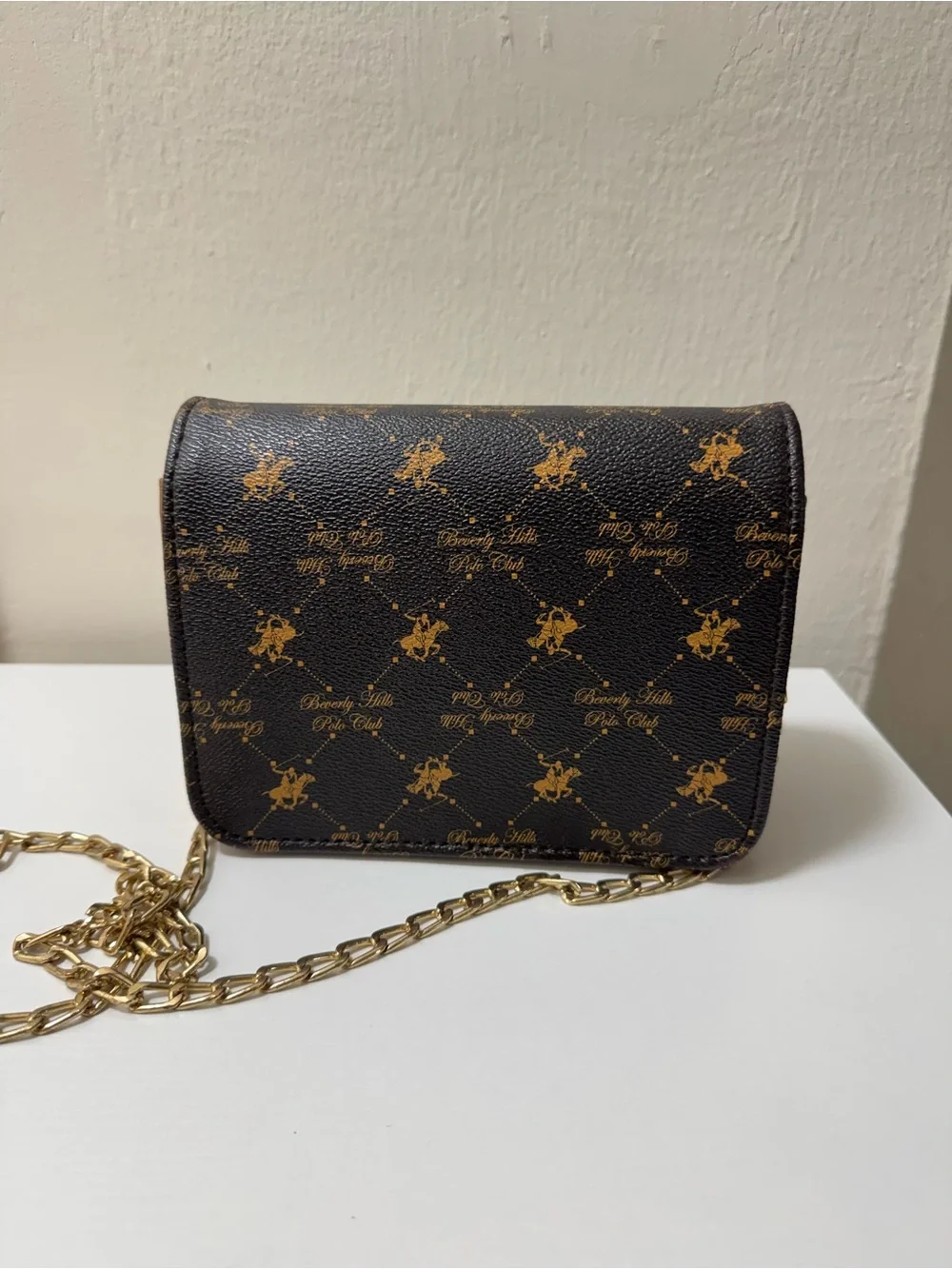 Beverly Hills Polo Club compact crossbody